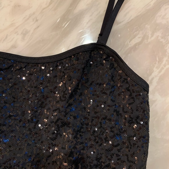 WEISSMAN GIRLS XL SEQUIN TANK 💜 - Picture 4 of 4